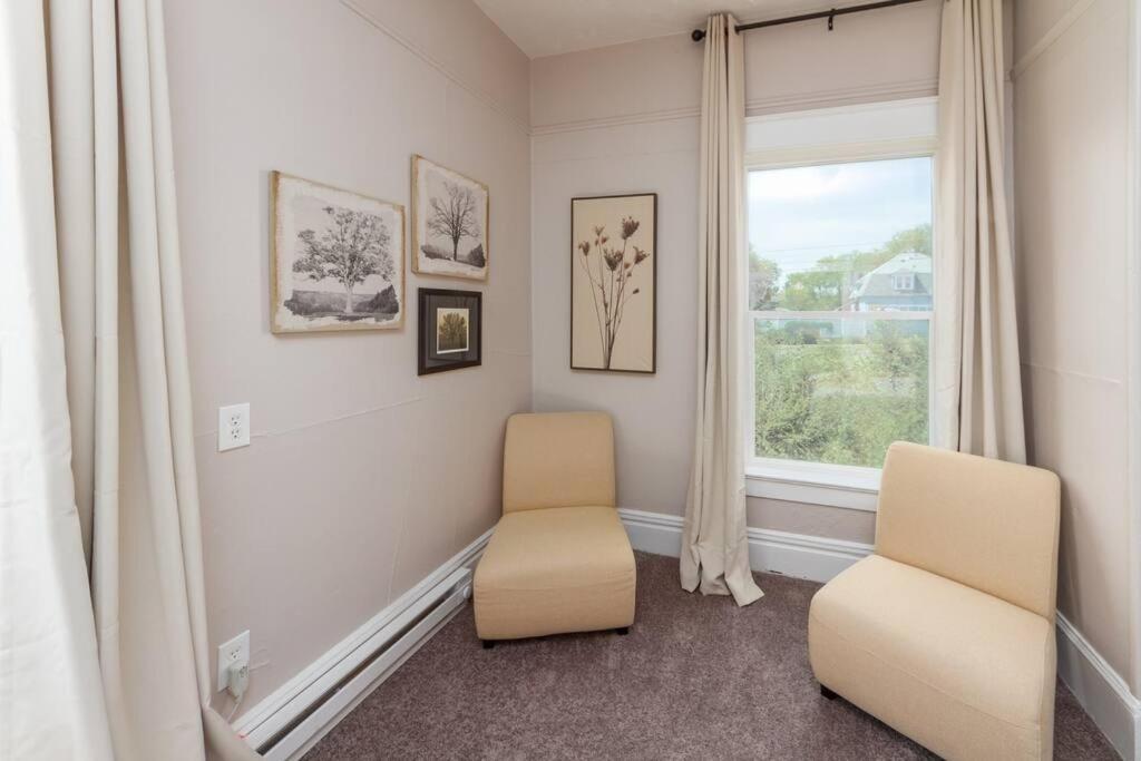 Renovated 2 Bed 2 Bath Near Arena And Downtown * Spokane
