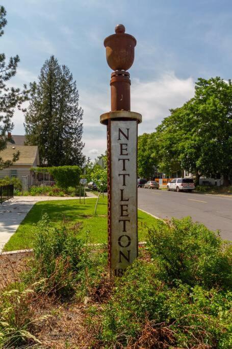 Renovated 2 Bed 2 Bath Near Arena And Downtown *